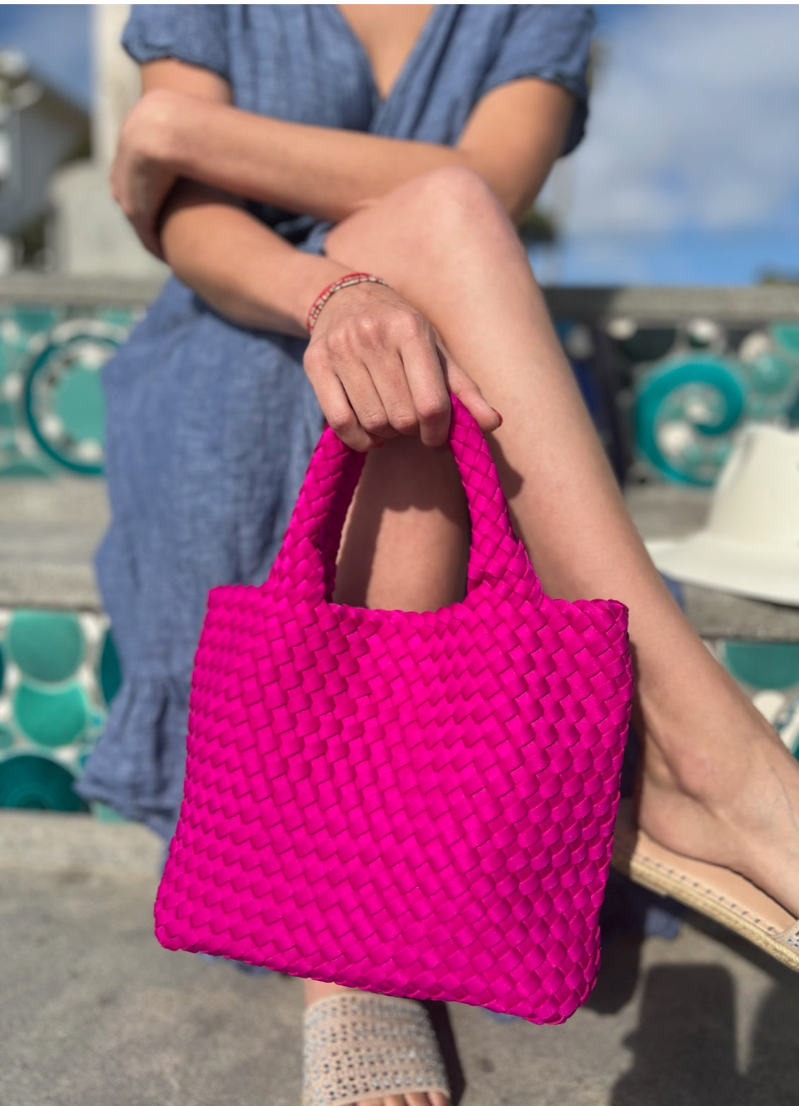 Small Woven Crossbody bags – Ligne Blanche - Main Image